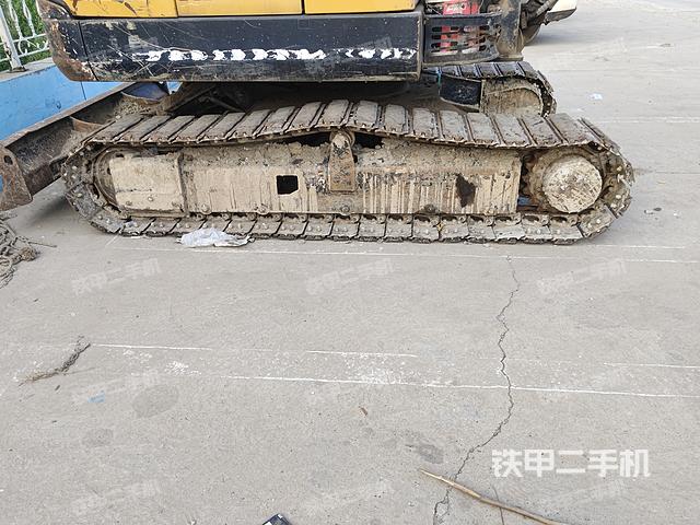 单侧履带整体（整机外观）