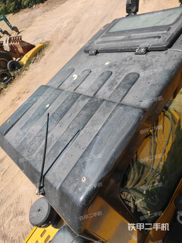 駕駛室頂部俯視（上車部件）