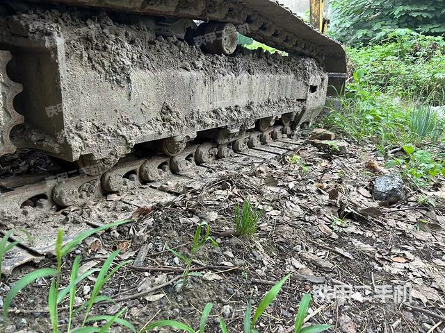 单侧履带整体（整机外观）