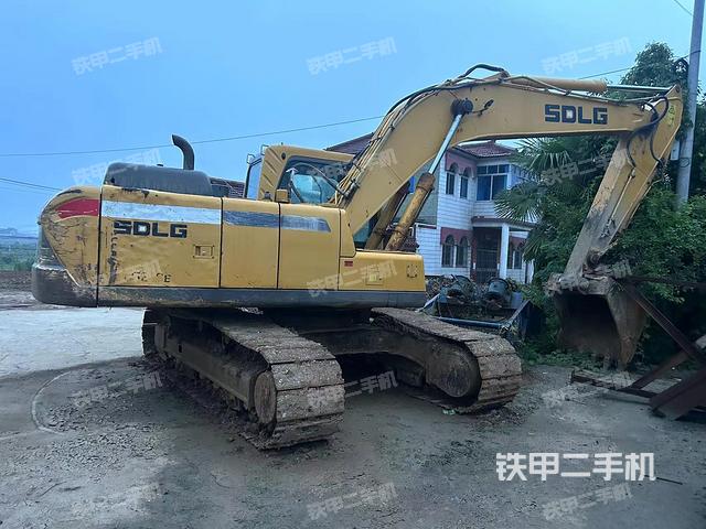 整机右后45°（整机外观）