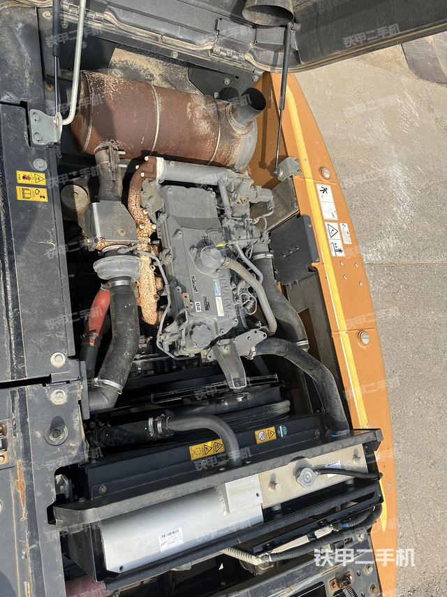 发动机整体俯视（整机外观）