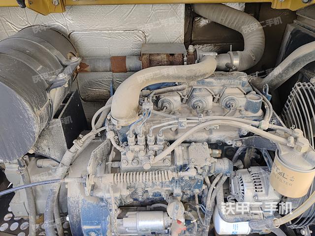 发动机整体俯视（整机外观）