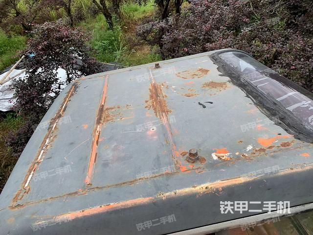 駕駛室頂部（整機(jī)外觀）