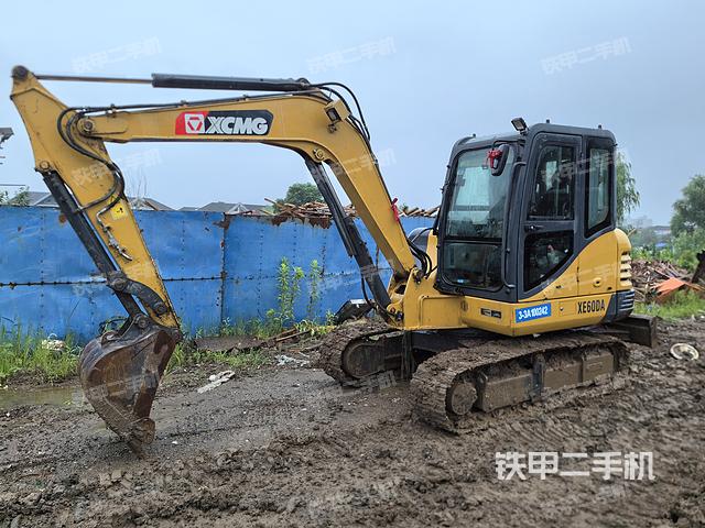 徐工XE60DA挖掘机