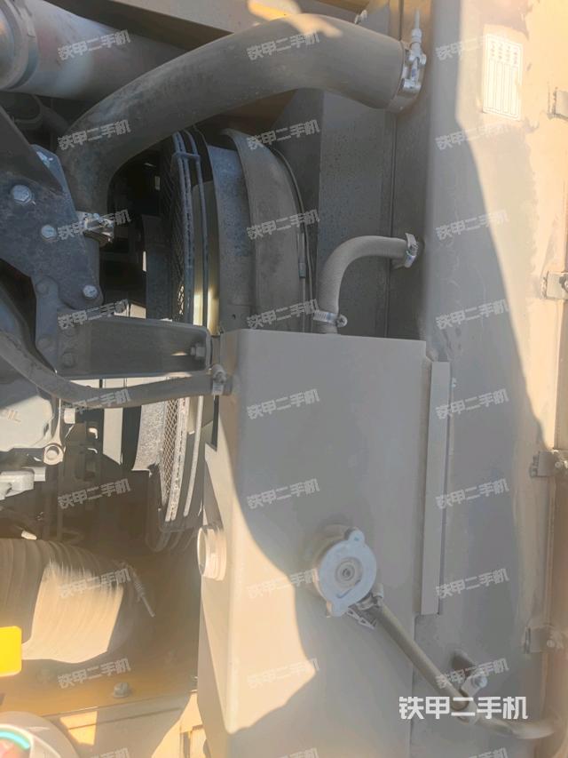 氣門室蓋螺絲特寫（上車部件）