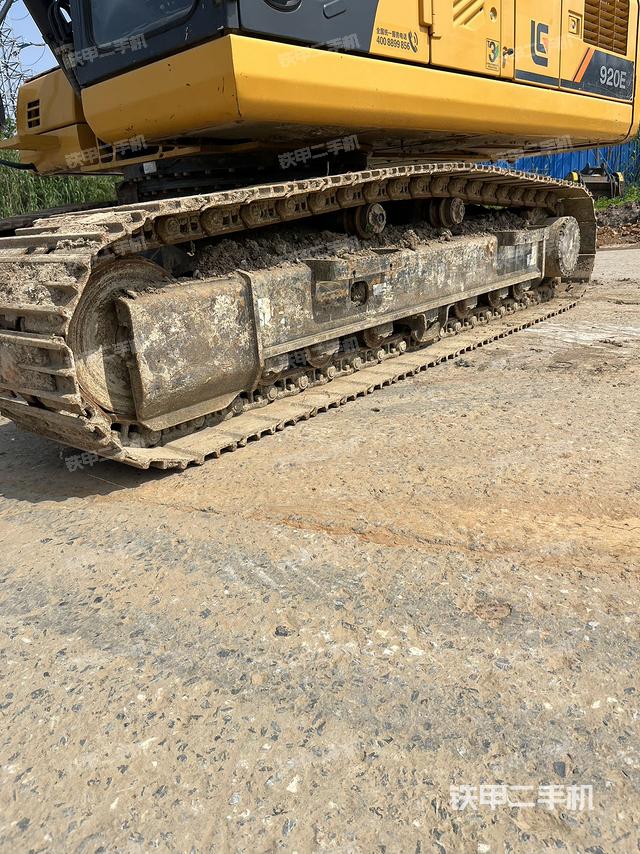 单侧履带整体（整机外观）