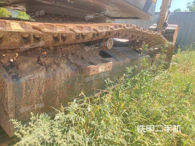 右側(cè)履帶整體（行走機(jī)構(gòu)）