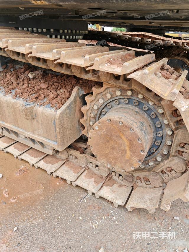 單側(cè)履帶整體（整機外觀）