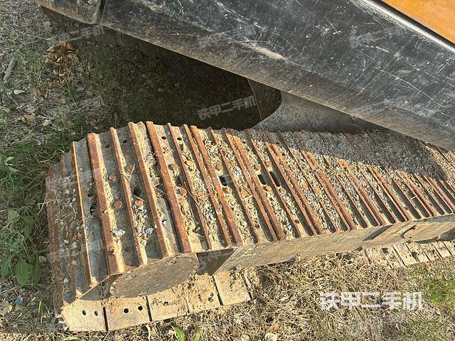 单侧履带整体（整机外观）