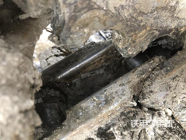 单侧履带整体（整机外观）