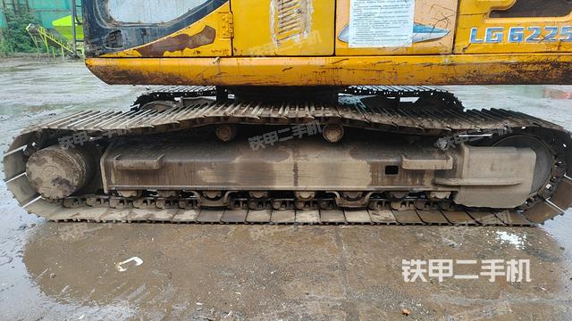 单侧履带整体（整机外观）