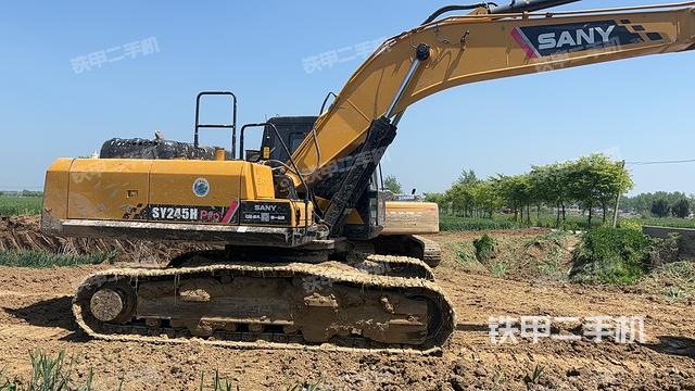 整机右后45°（整机外观）