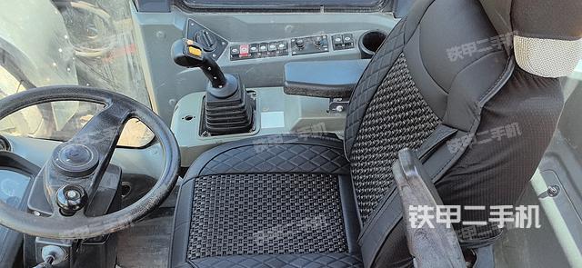 驾驶室工作台（整机外观及大件）