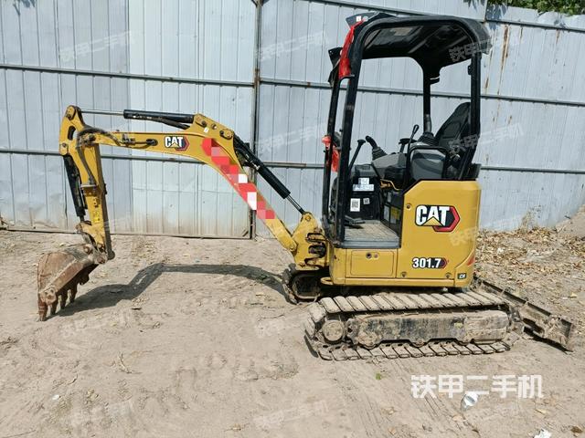 卡特彼勒CAT®301.7 CR 微型液压挖掘机
