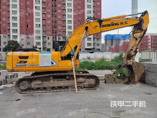 整机右后45°（整机外观）