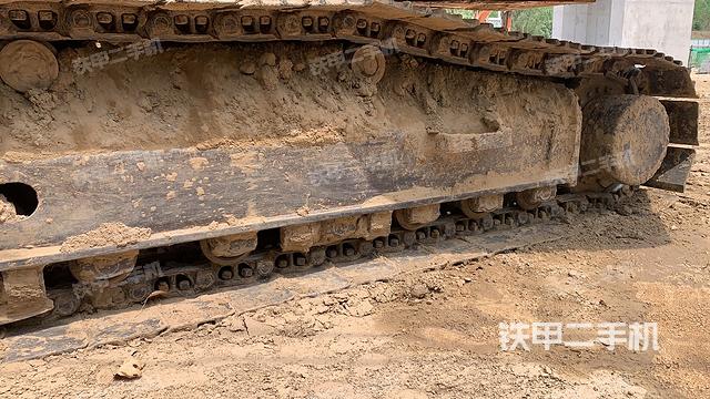 单侧履带整体（整机外观）