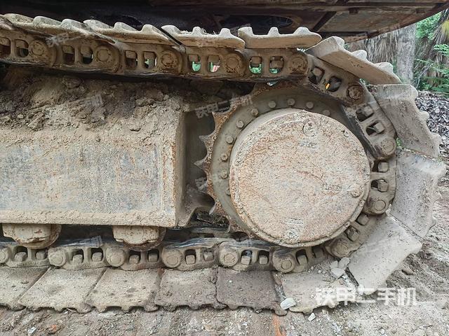 单侧履带整体（整机外观）