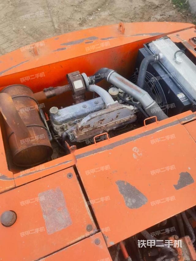 发动机整体俯视（整机外观）