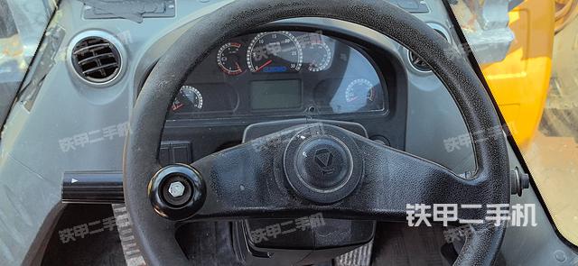 驾驶室操作台（整机外观及大件）