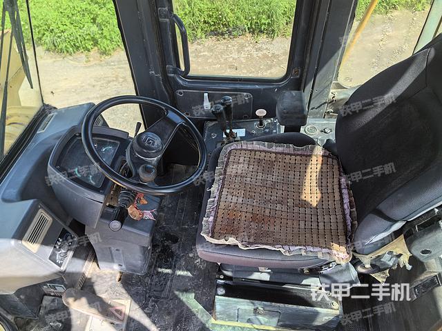 驾驶室工作台（整机外观及大件）