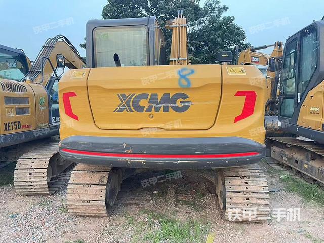 驾驶室整体（整机外观）