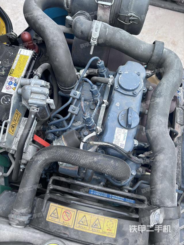 发动机整体俯视（整机外观）