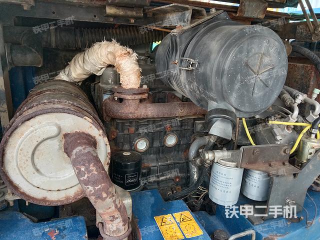 发动机整体俯视（整机外观）