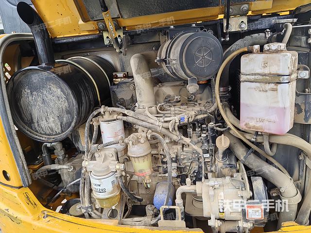 发动机整体俯视（整机外观）