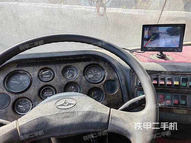 驾驶室操作台（设备外观及核心部件）