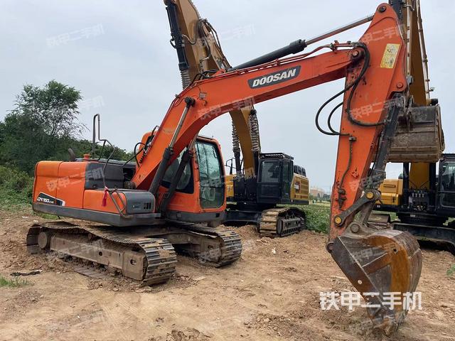 整机右后45°（整机外观）