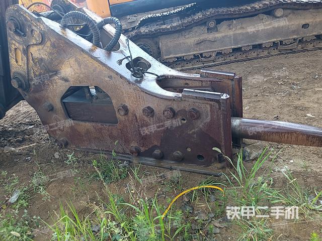 整机右后45°（设备外观及核心部件）