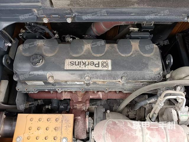 发动机整体俯视（整机外观）