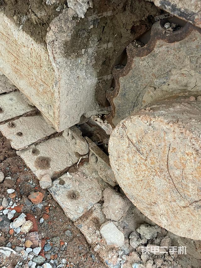 单侧履带整体（整机外观）