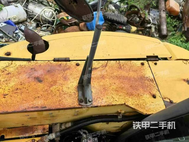 驾驶室整体（整机外观）