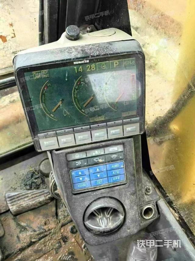 发动机整体俯视（整机外观）