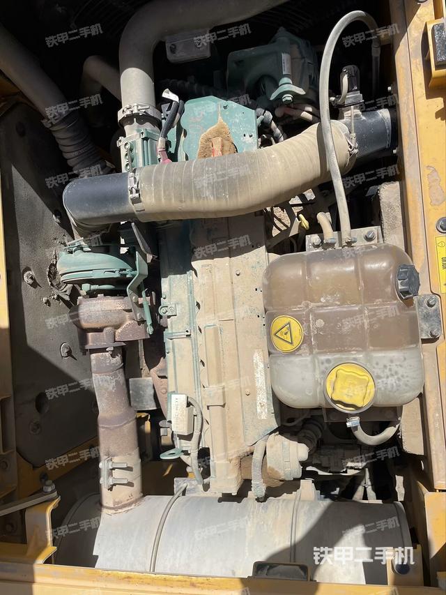 发动机整体俯视（整机外观）