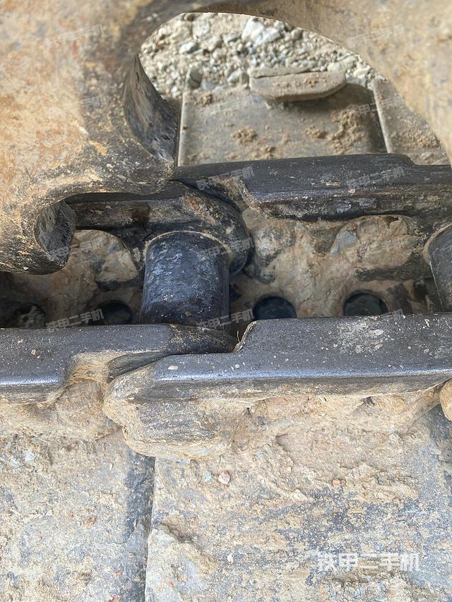 单侧履带整体（整机外观）