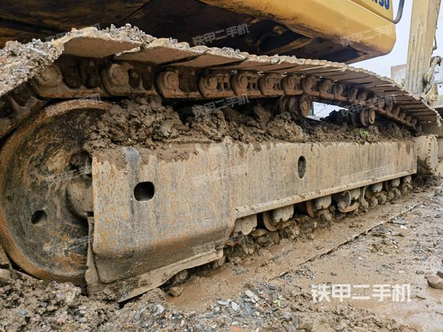 右側履帶整體（行走機構）