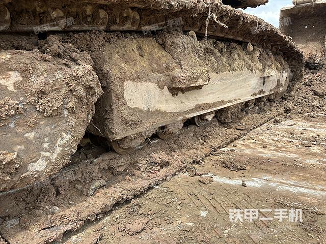 单侧履带整体（整机外观）