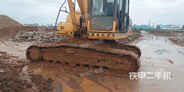 单侧履带整体（整机外观）