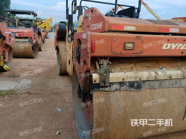 右后45°（壓路機整機外觀）