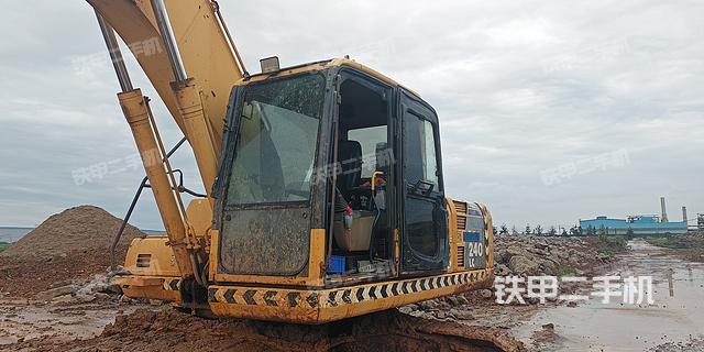 驾驶室整体（整机外观）