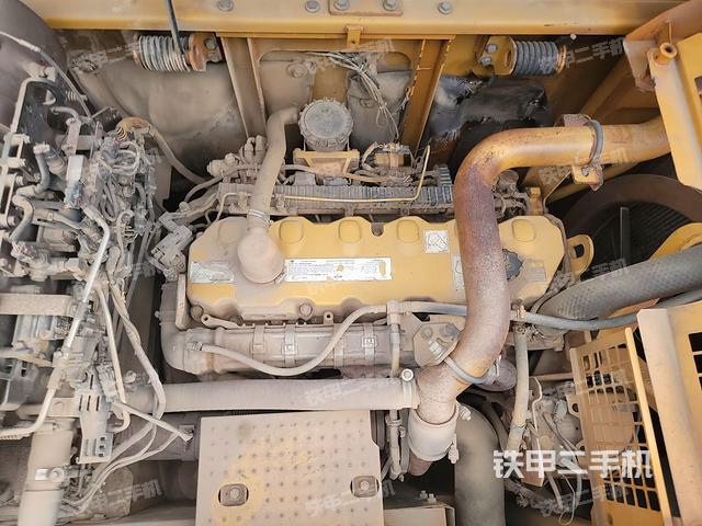 发动机整体俯视（整机外观）