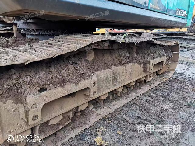 单侧履带整体（整机外观）