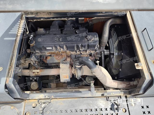 发动机整体俯视（整机外观）