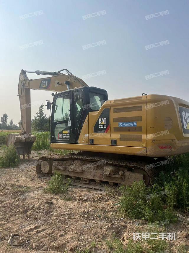 驾驶室整体（整机外观）