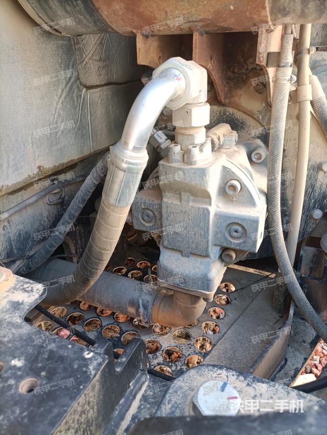 液壓泵室（大件艙室）