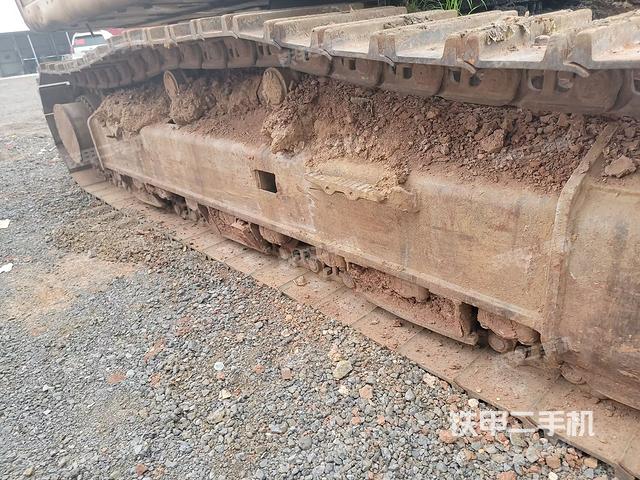 单侧履带整体（整机外观）