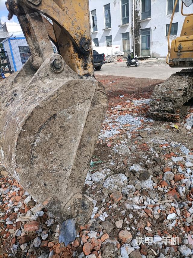 鏟斗45度（工作和回轉(zhuǎn)裝置）