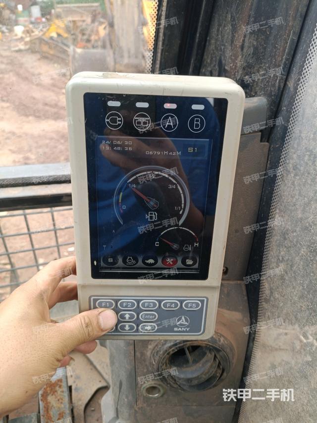 顯示屏?（駕駛室部分）